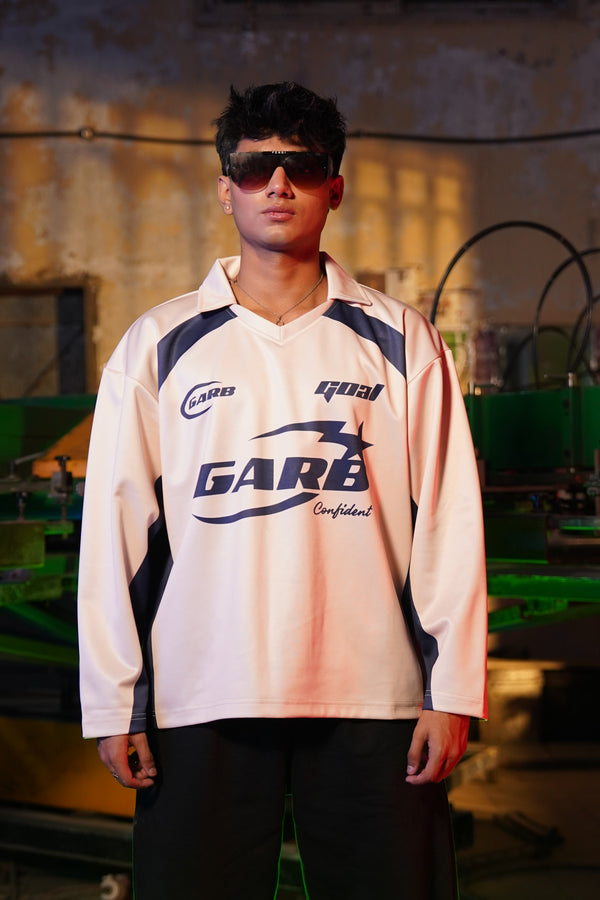 CREAM & NAVY CONFIDENT RETRO SWEATSHIRT